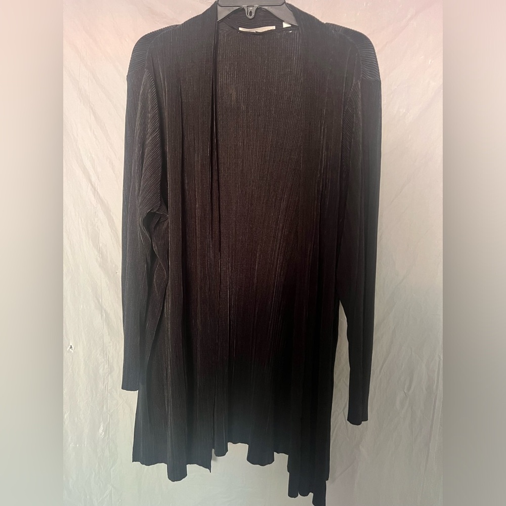 Cyrus women black open front plisse cardigan size 1X 100% polyester lightweigh